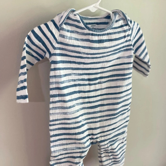 Aden + Anais - Baby - White/Blue Muslin Long Sleeve Romper - 3-6 Months - EUC! - Picture 5 of 9